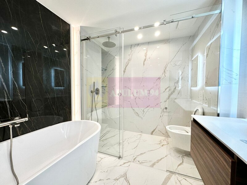 Ansamblul Washington, 4 camere, 180 mp, parcare subterana.