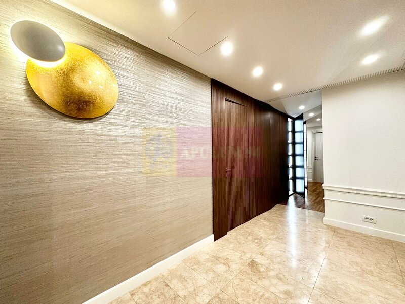 Ansamblul Washington, 4 camere, 180 mp, parcare subterana.